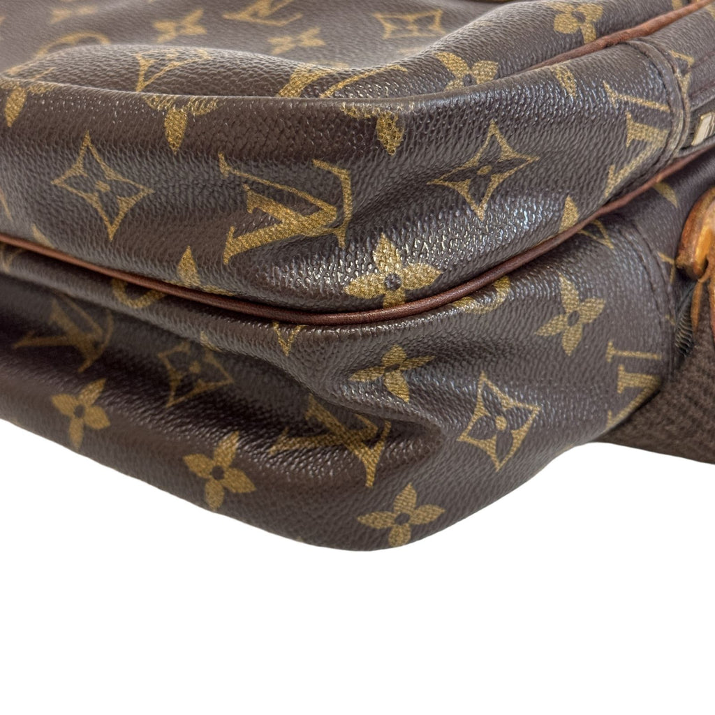 Louis Vuitton Monogram Reporter PM Canvas Brown Shoulder Bag — view 3