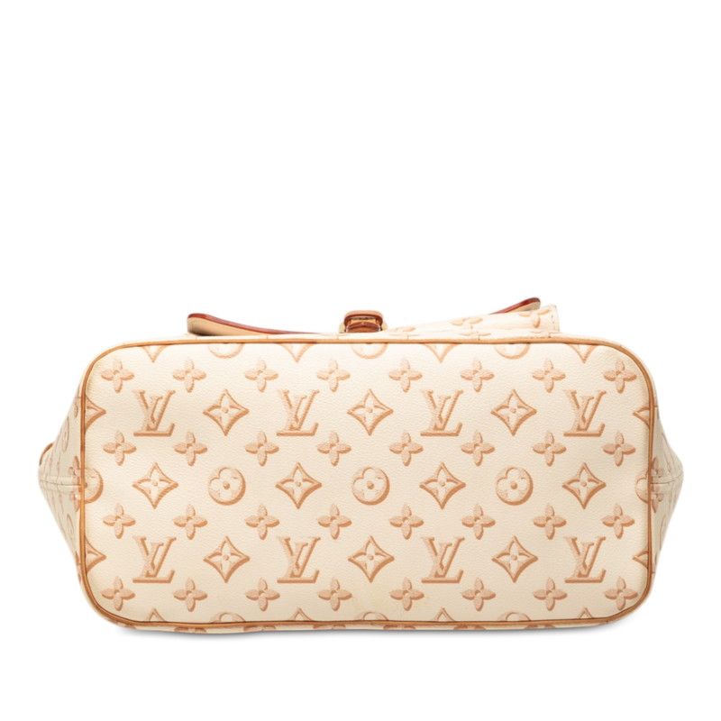 Louis Vuitton Monogram Fall for You Neverfull MM Tote Shoulder Bag Beige Ivory — view 3