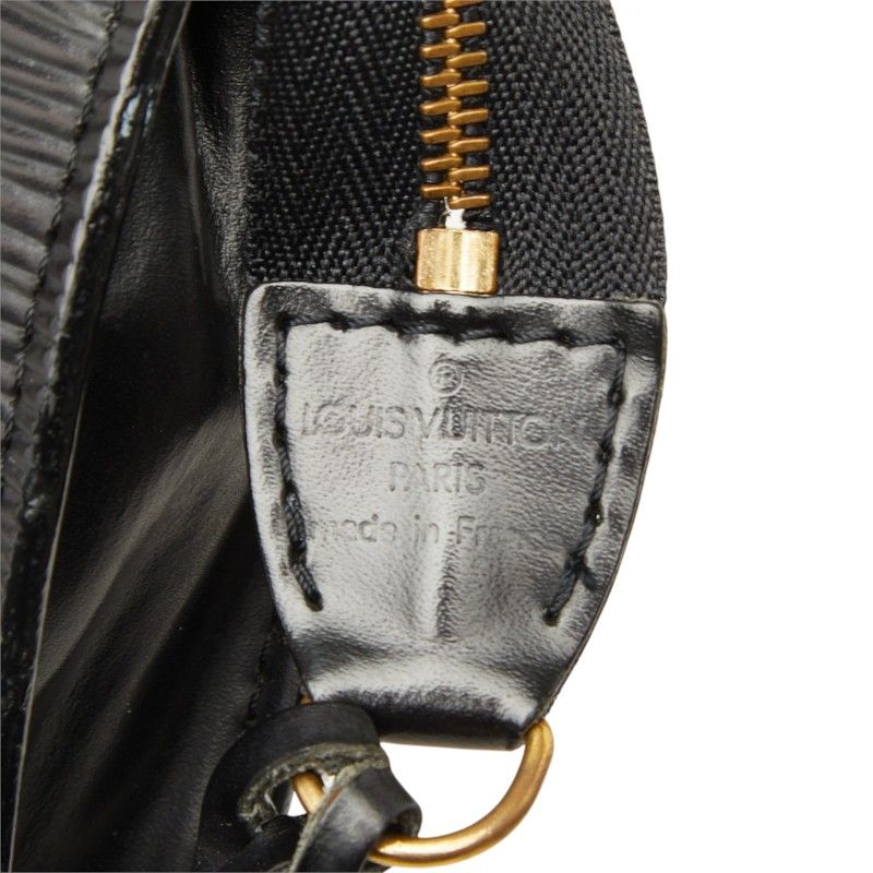Louis Vuitton Epi Pochette Accessoires Pouch Handbag Noir Black Leather — view 8