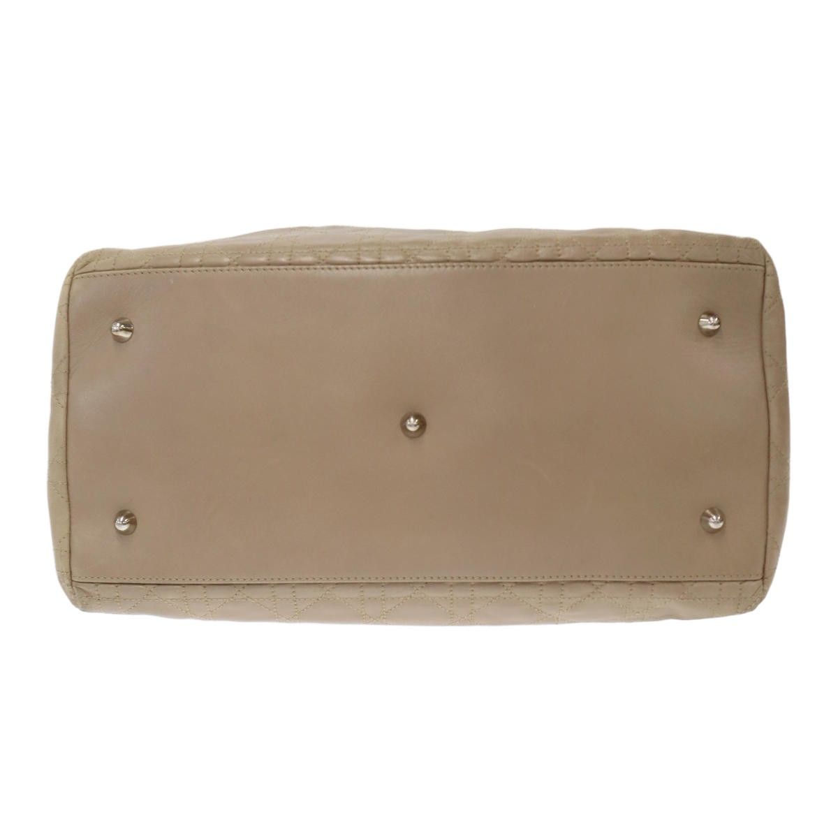 Dior Cannage Chain Tote Bag Beige — view 4
