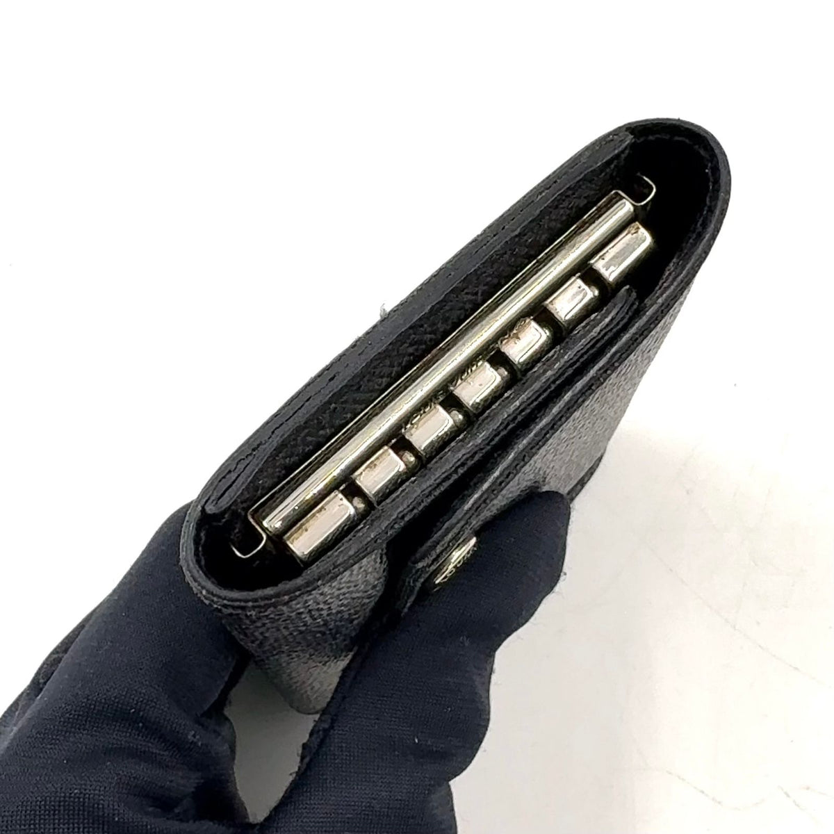 Louis Vuitton Multicles 6 Damier Graphite Leather Black Key Case Silver Key — view 7