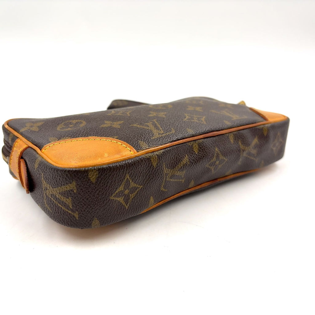 Louis Vuitton Marly Dragonne PM Monogram Leather Brown Clutch Gold — view 5