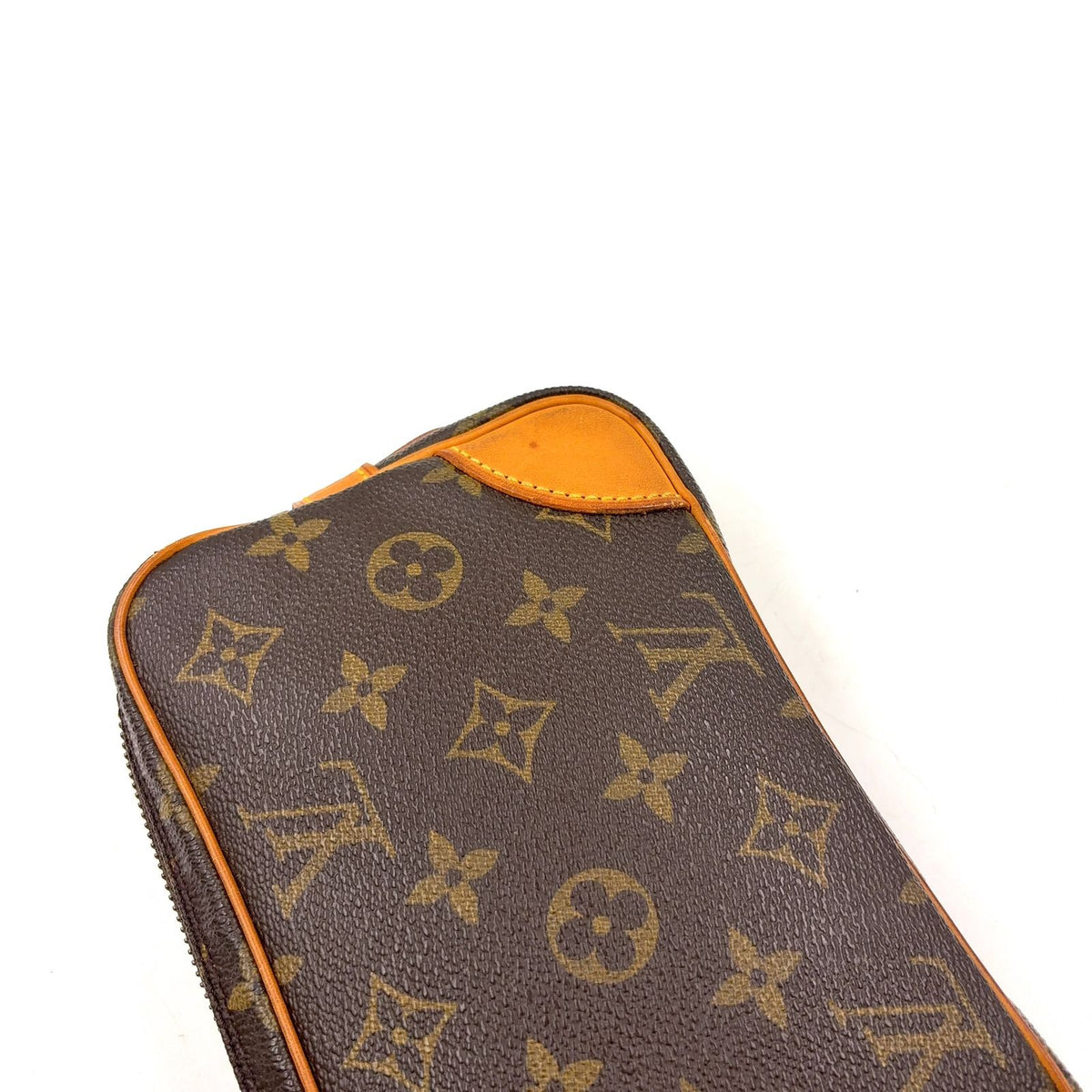 Louis Vuitton Marly Dragonne PM Monogram Leather Brown Clutch Gold — view 7