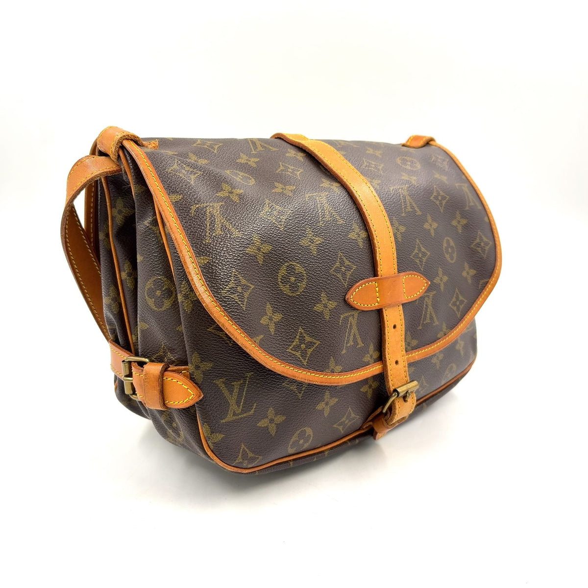 Louis Vuitton Saumur 30 Monogram Leather Brown Shoulder Bag Gold — view 2