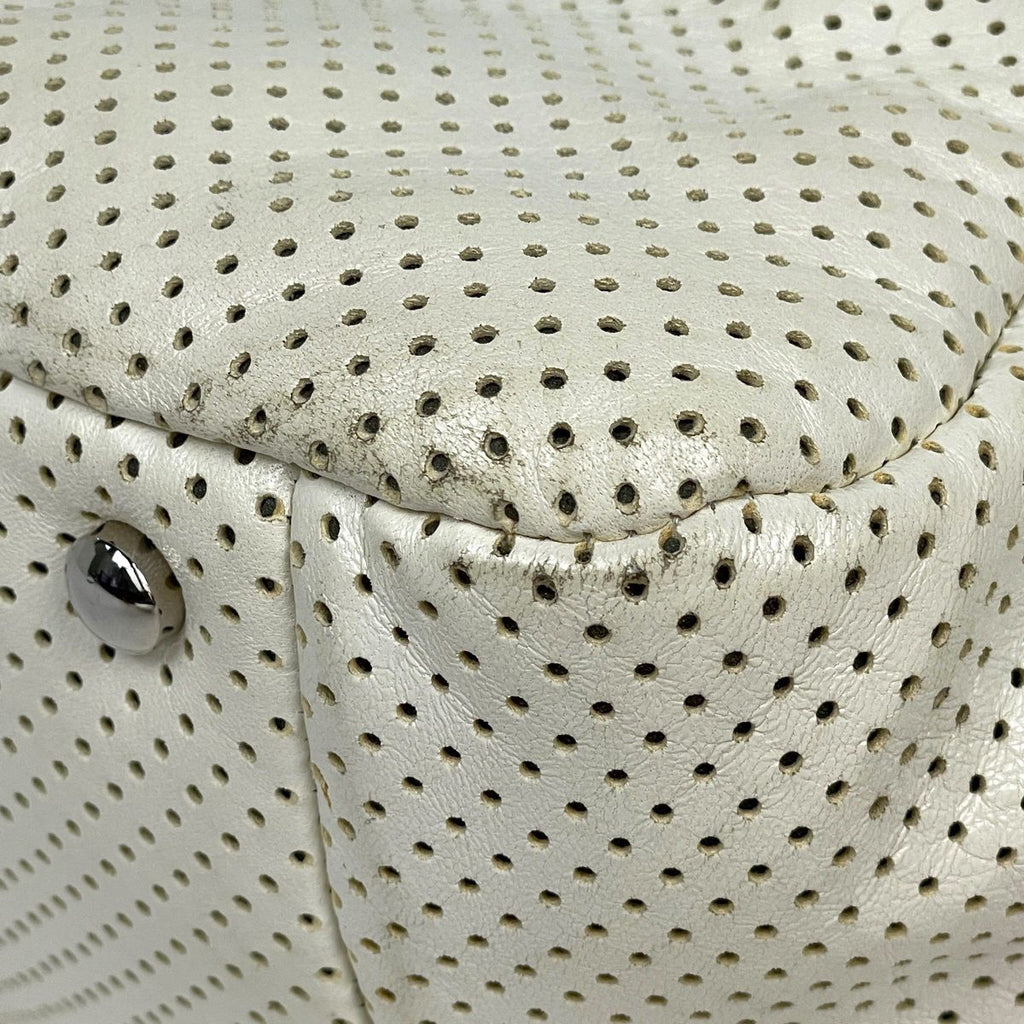 Chanel Shoulder Bag Perforated Leather White — view 3