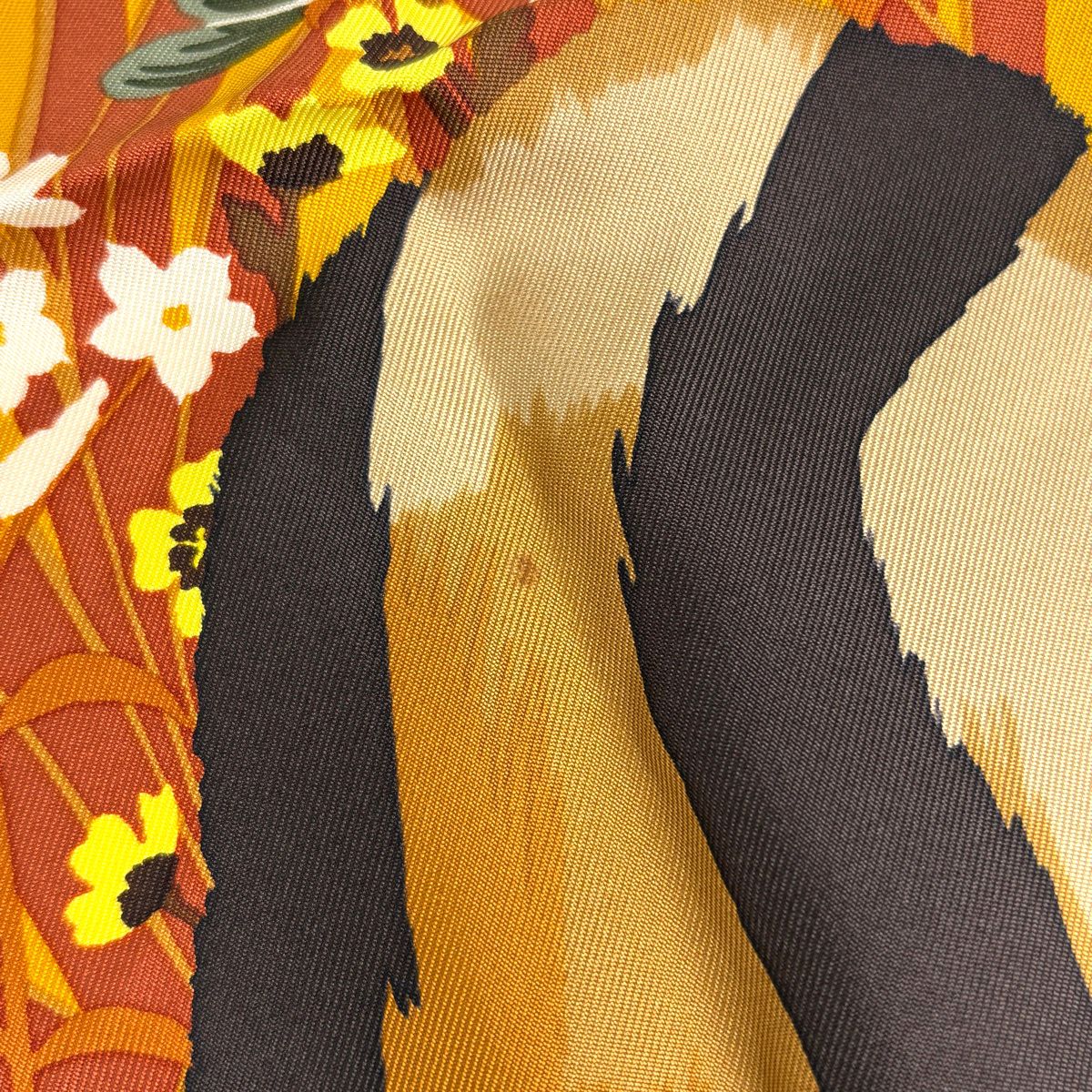 Hermes Carre 90 Tyger Scarf Tiger Silk Orange Multicolor — view 3