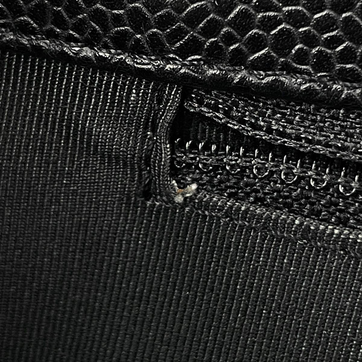 Chanel Tote Bag CC Logo Quilted Petite Shopping PST Caviar Leather Black — view 5
