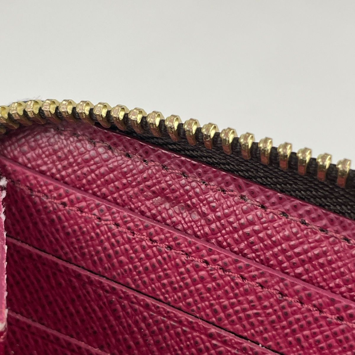 Louis Vuitton Portefeuille Clemence Wallet Zip Around Monogram Brown Fuchsia — view 7
