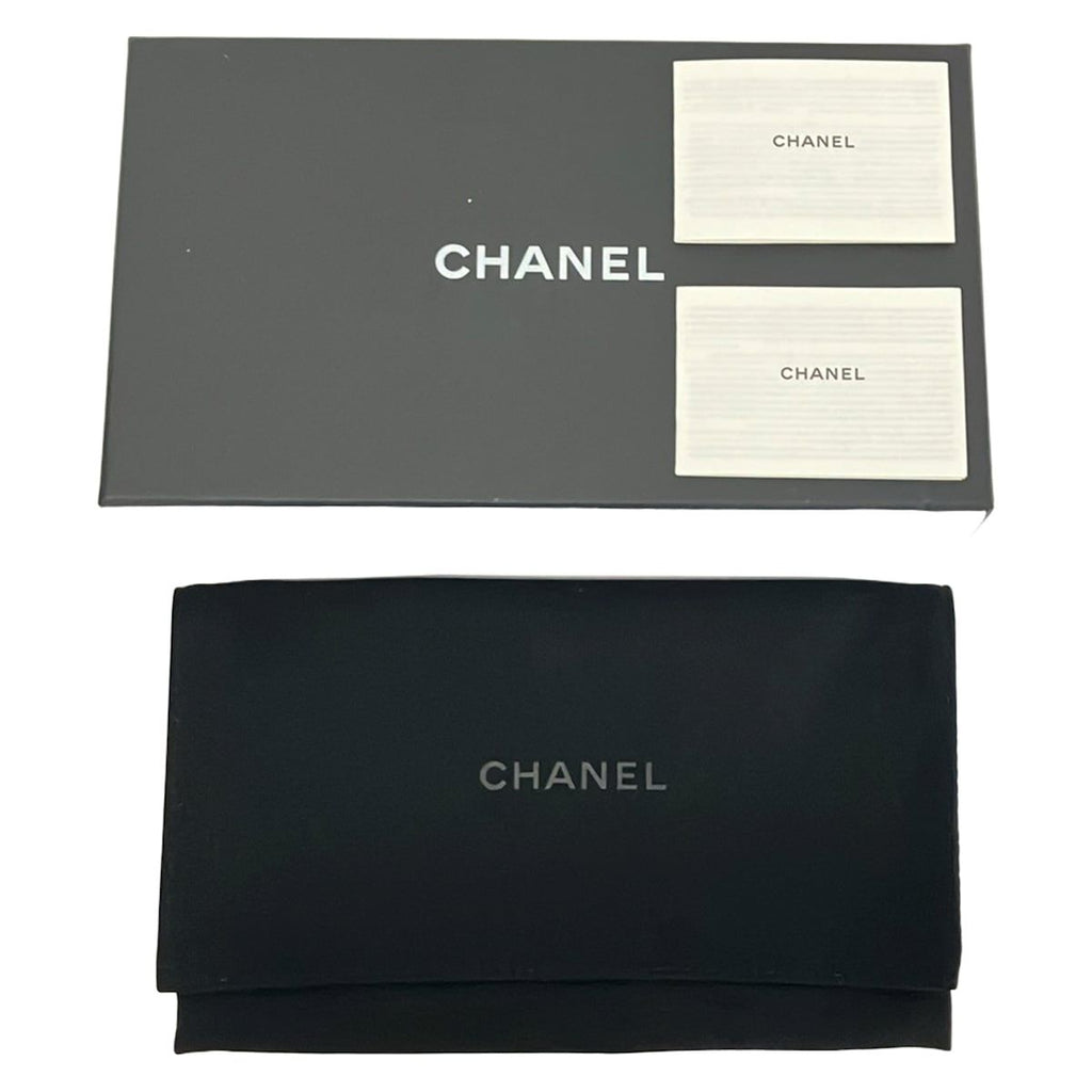 Chanel Wallet Silver CC Logo Star Glitter Lambskin — view 7
