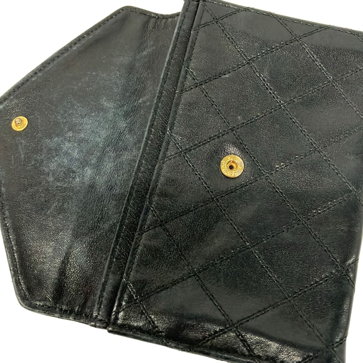 Chanel Bifold Wallet Bicolor Black CC Logo Silver Leather — view 3