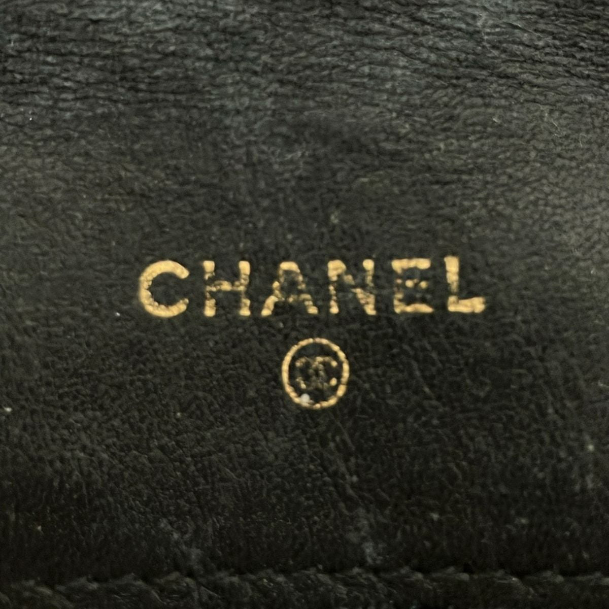 Chanel Bifold Wallet Bicolor Black CC Logo Silver Leather — view 5