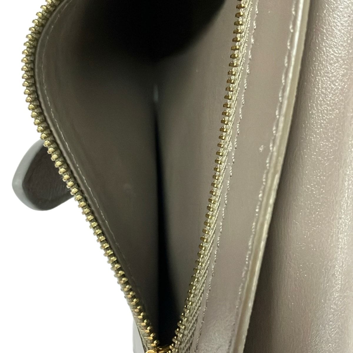 Celine Bifold Wallet Medium Strap Pebble Mineral — view 4