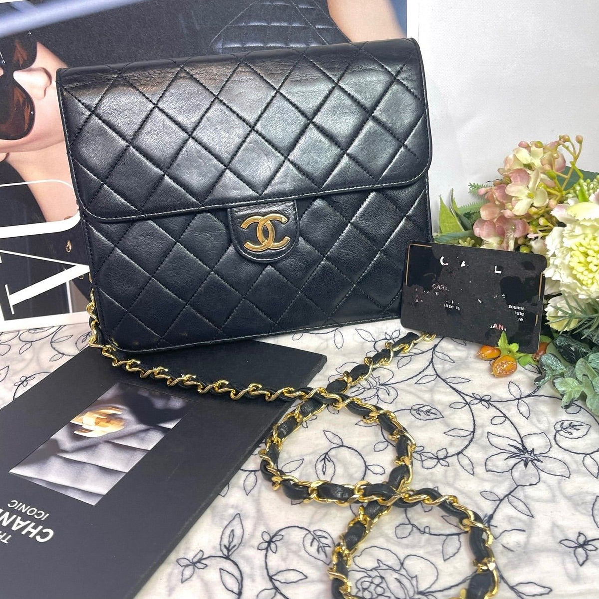 Chanel CC Logo Quilted Chain Shoulder Bag Vintage — view 2