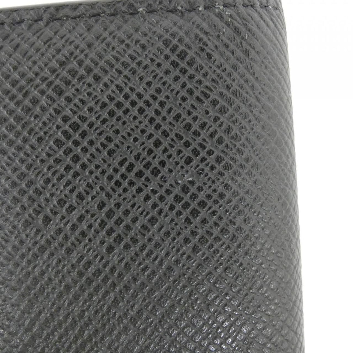 Louis Vuitton Taiga Portefeuille Brazza Wallet — view 4