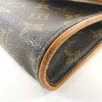 Louis Vuitton Monogram Pochette Florentine XS Waist Bag — view 3