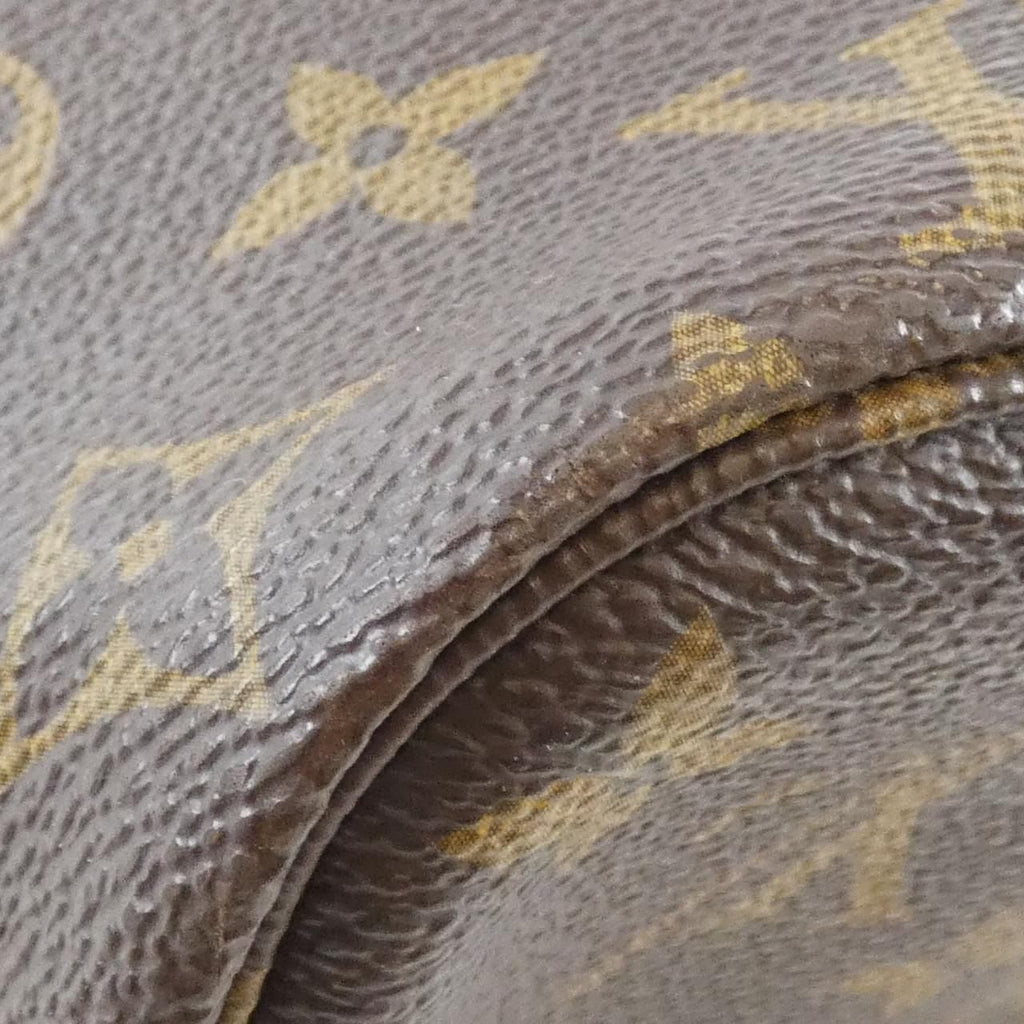 Louis Vuitton Monogram Neverfull MM Bag — view 2