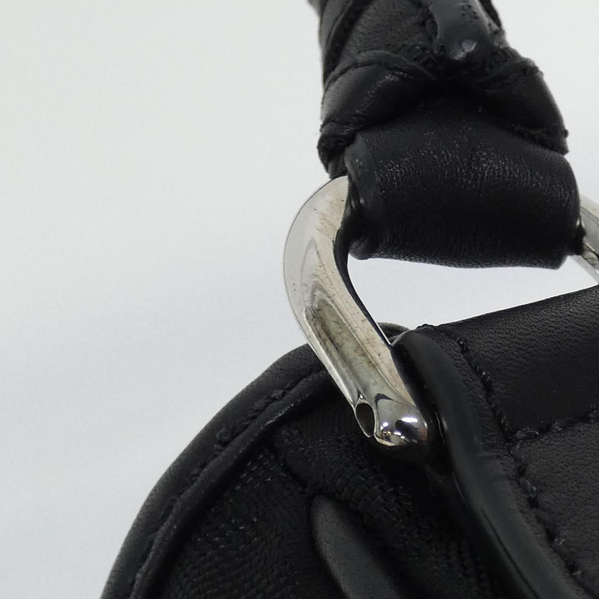 Dior Lovely Shoulder Bag — view 6