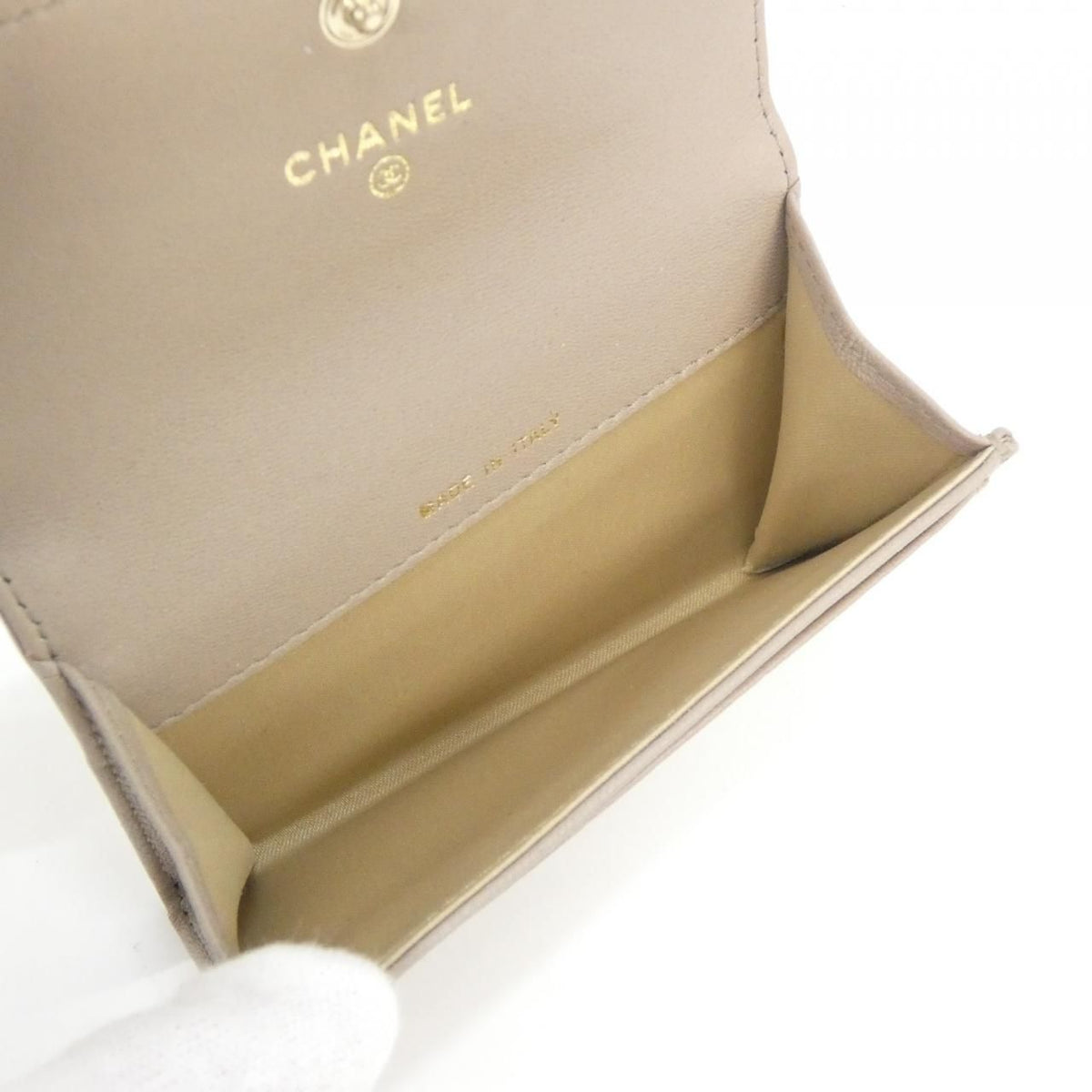 Chanel Card Case Beige — view 5