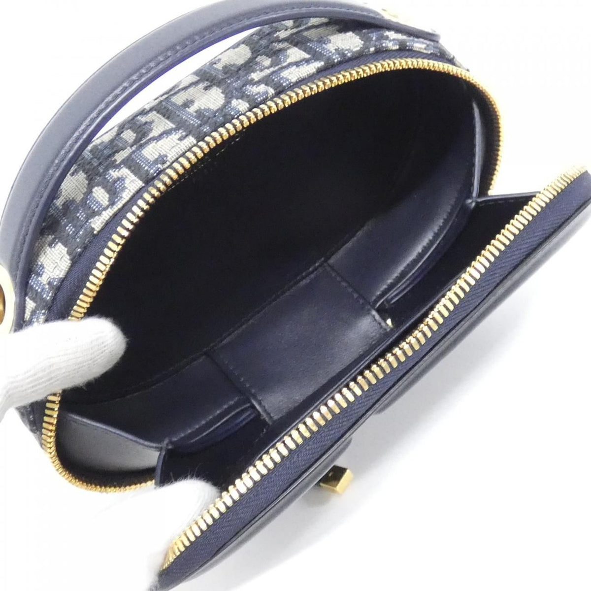 Dior Oblique Signature Oval Bag — view 4