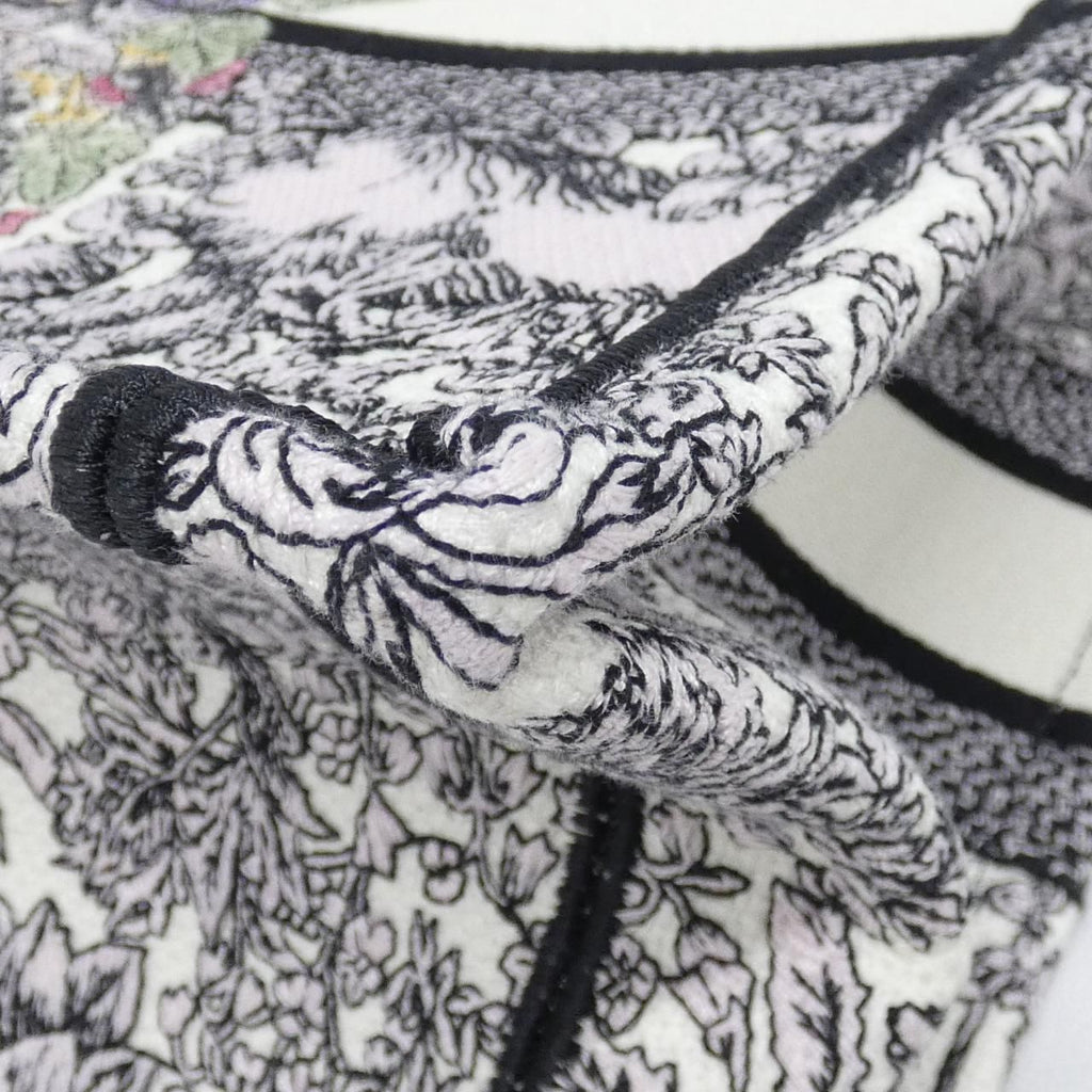 Dior Around the World Book Tote Bag Medium — view 3