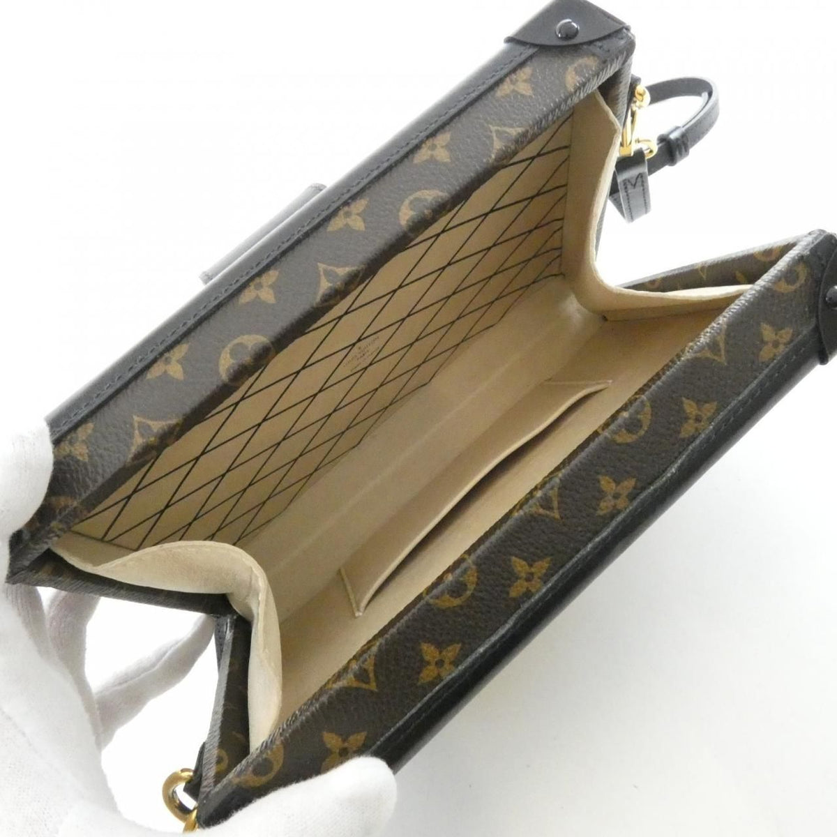 Louis Vuitton Monogram Petite Shoulder Bag — view 8