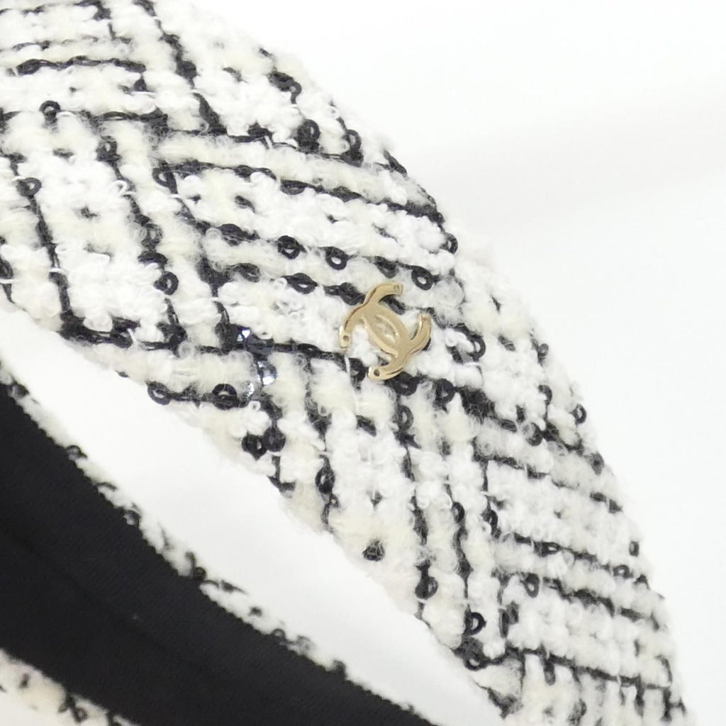 Chanel Headband Hair Accessories White — view 3