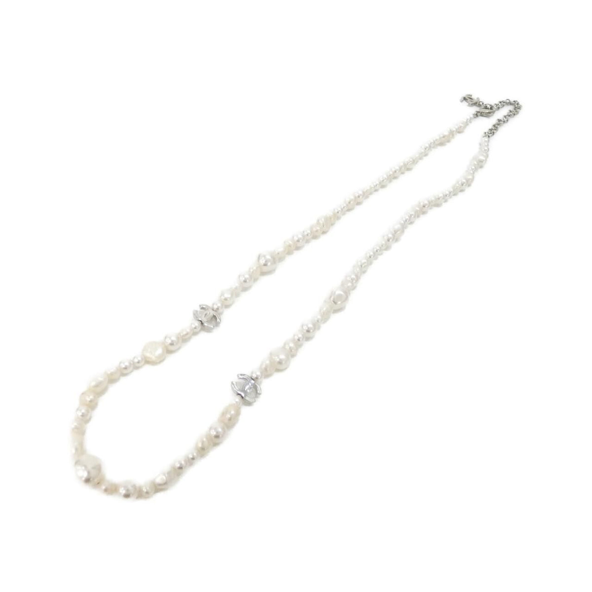 Chanel Necklace Silver — view 2