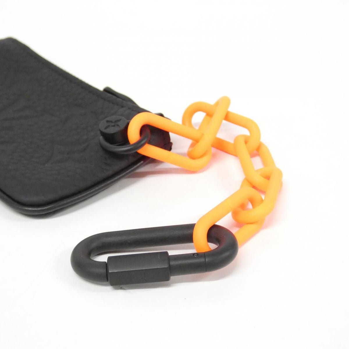 Louis Vuitton Taurillon Pochette Cles — view 3