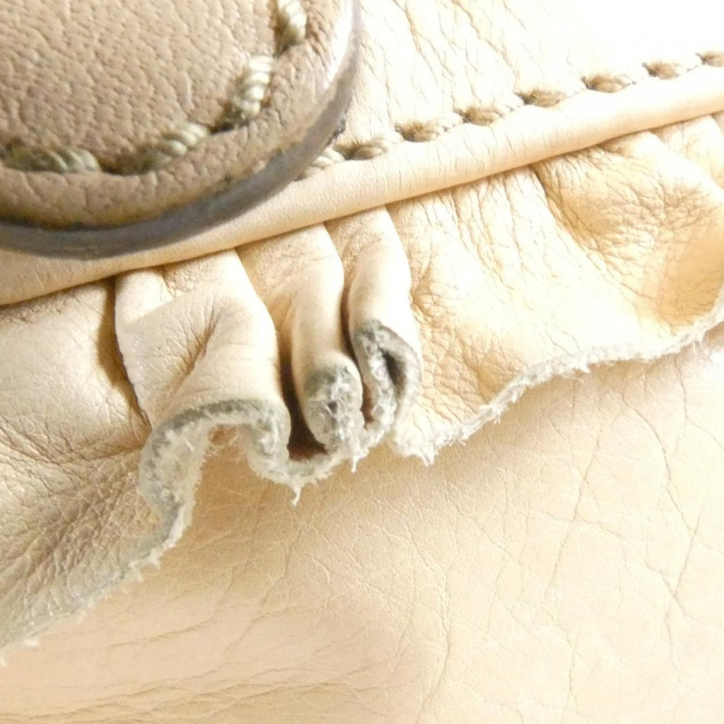 Gucci Bag Handbag Beige — view 3