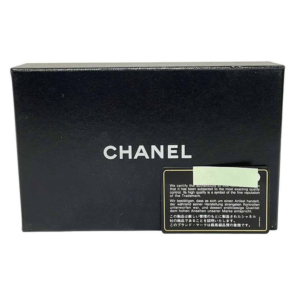 Chanel Wallet Gold CC Logo Leather — view 7
