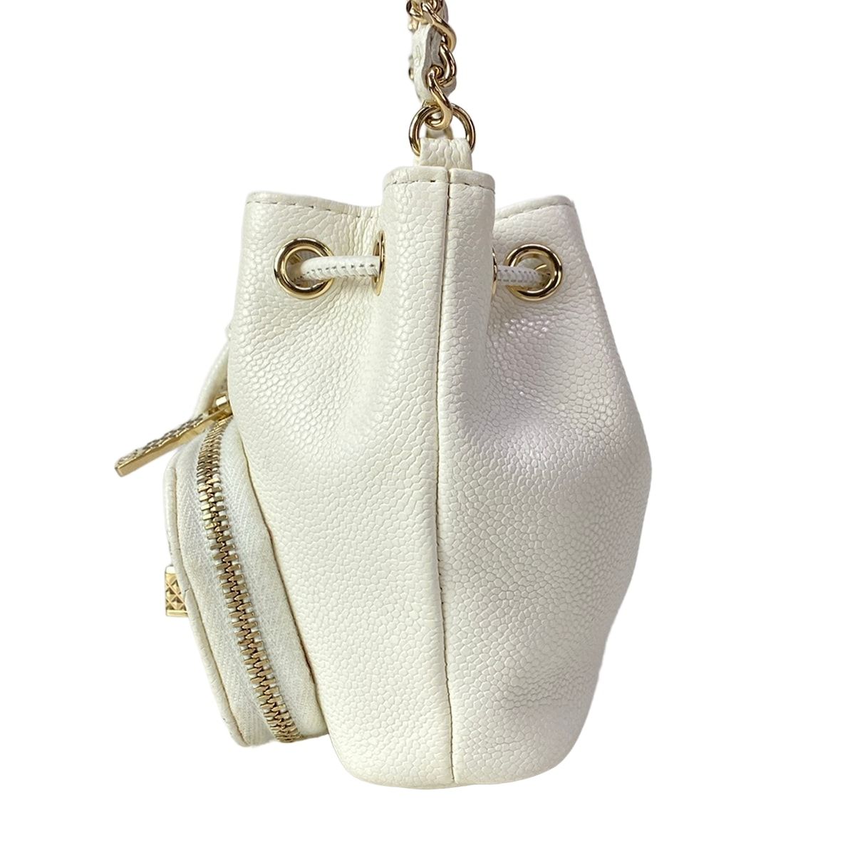 Chanel Shoulder Bag White Drawstring Gold Chain — view 4