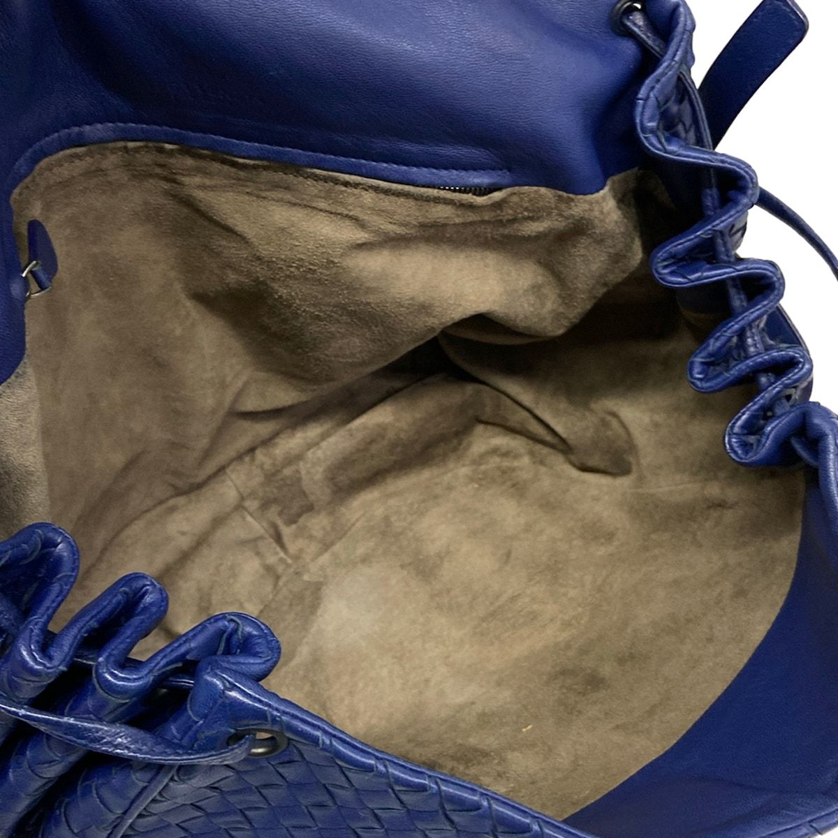 Bottega Veneta Shoulder Bag Intrecciato Navy Leather — view 7