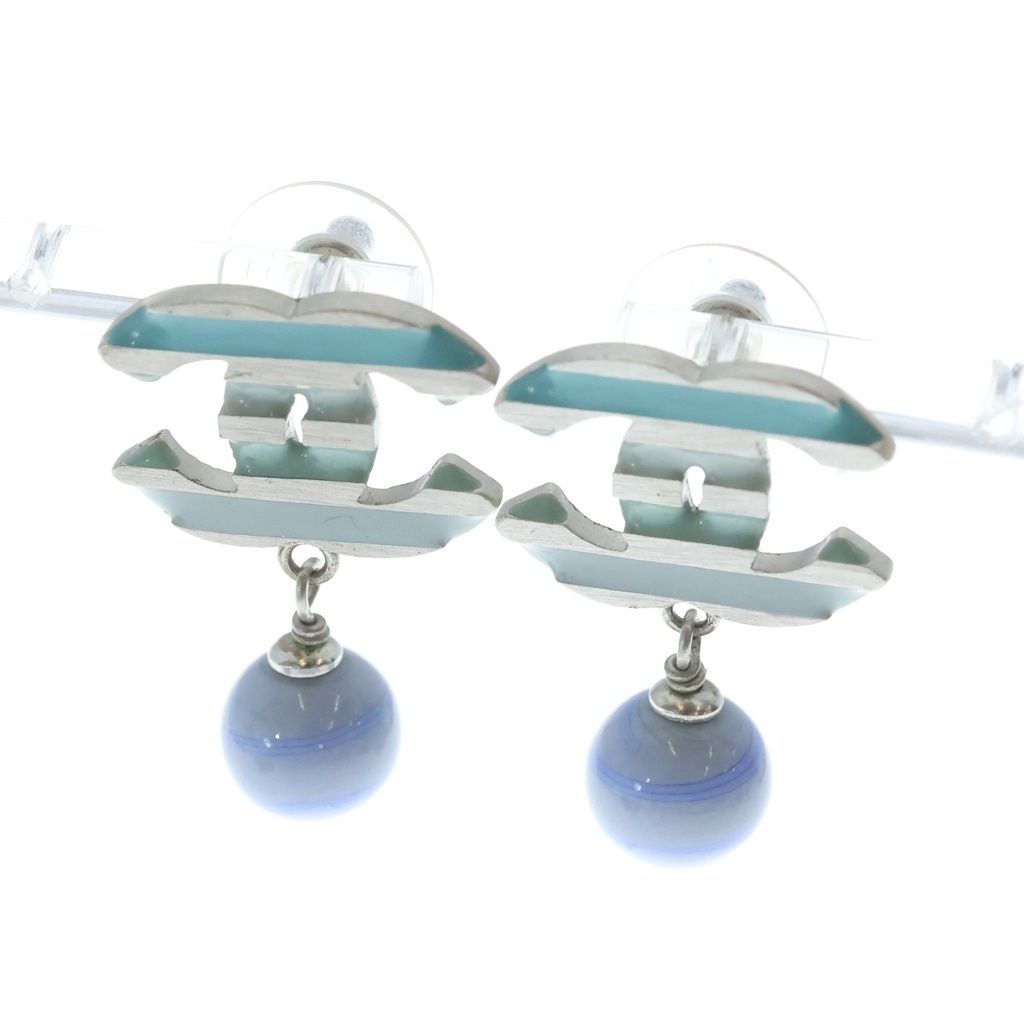 Chanel CC Logo Earrings Blue Silver 05C