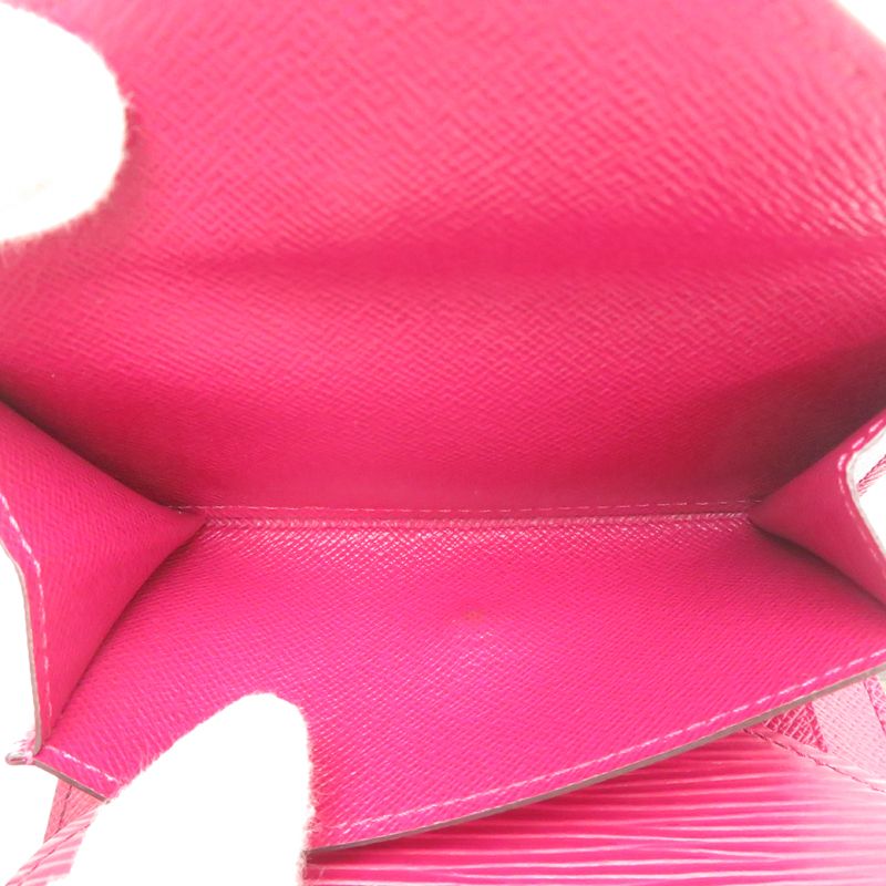 Louis Vuitton Trifold Wallet — view 7