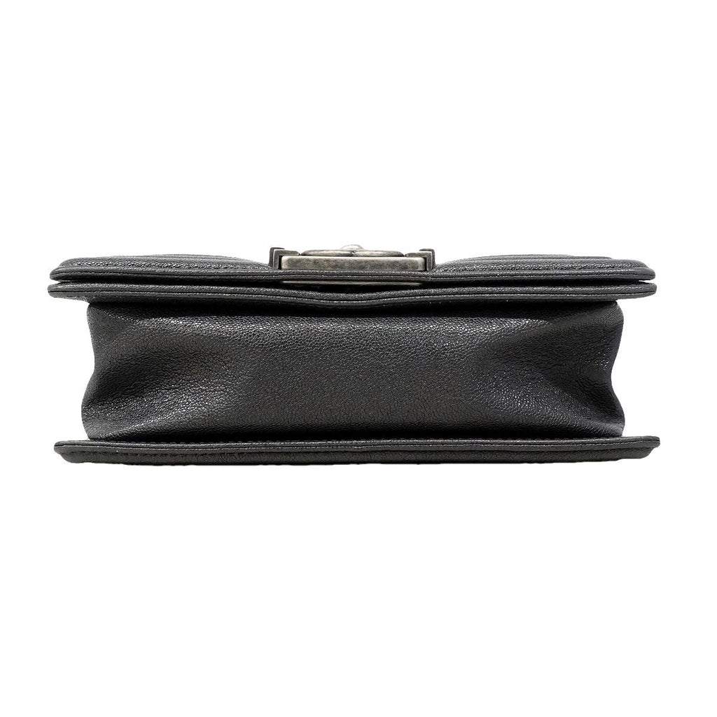 Chanel Shoulder Bag Boy Caviar Leather Gray Silver — view 3