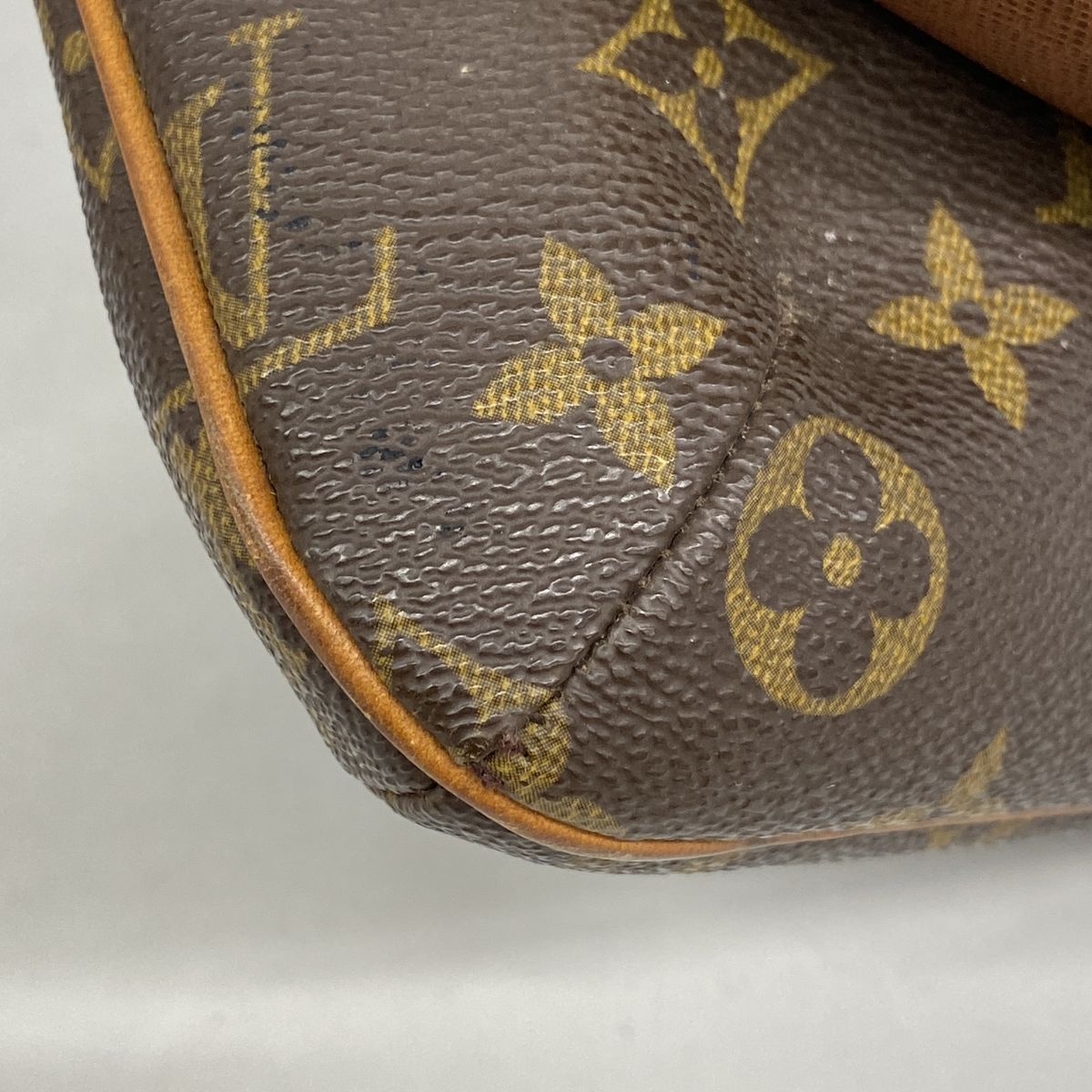 Louis Vuitton Shoulder Bag Monogram Musette Salsa Short Strap Brown — view 8