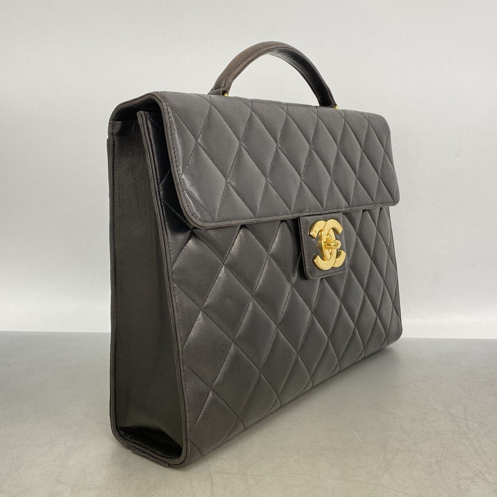 Chanel Business Bag Quilted Lambskin Black Gold — view 2
