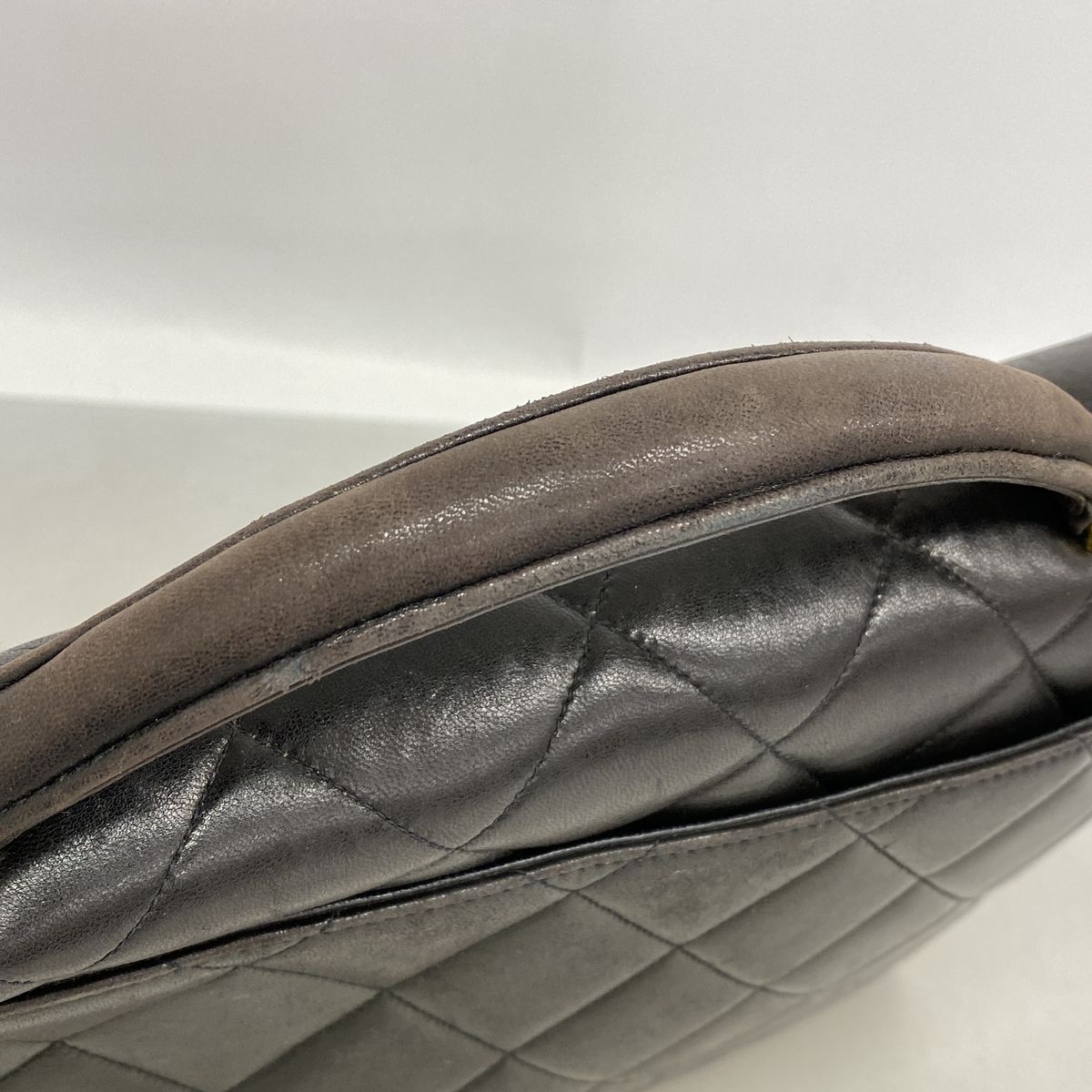 Chanel Business Bag Quilted Lambskin Black Gold — view 8