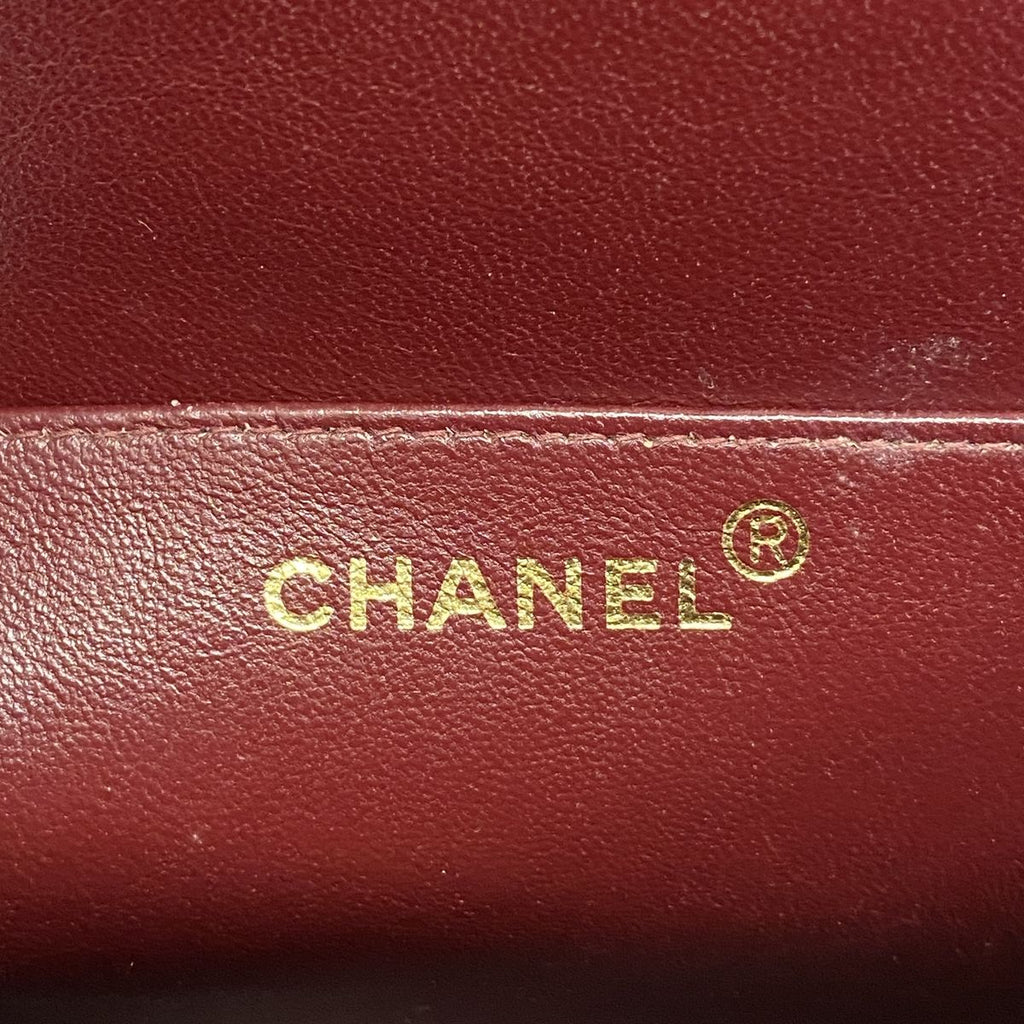 Chanel Business Bag Quilted Lambskin Black Gold — view 5