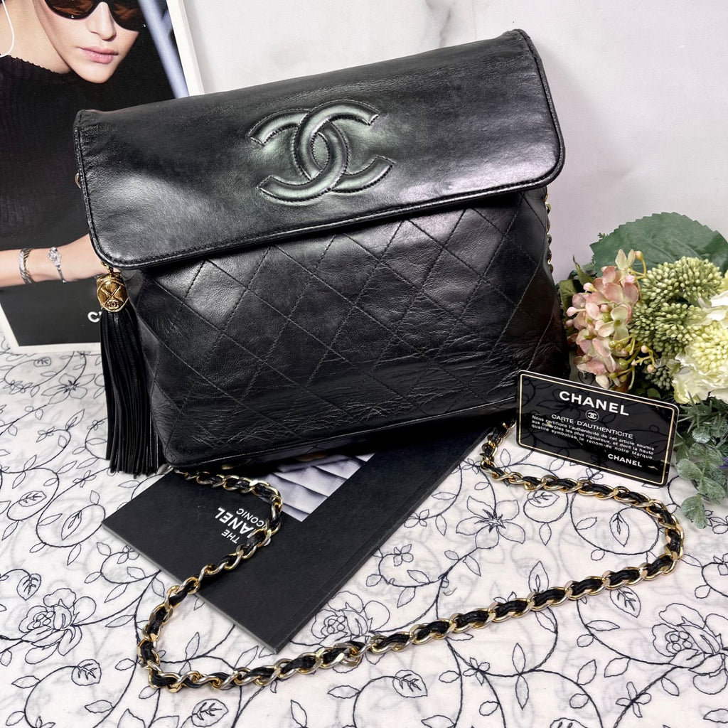 Chanel Vintage Quilted CC Logo Fringe Black — view 2
