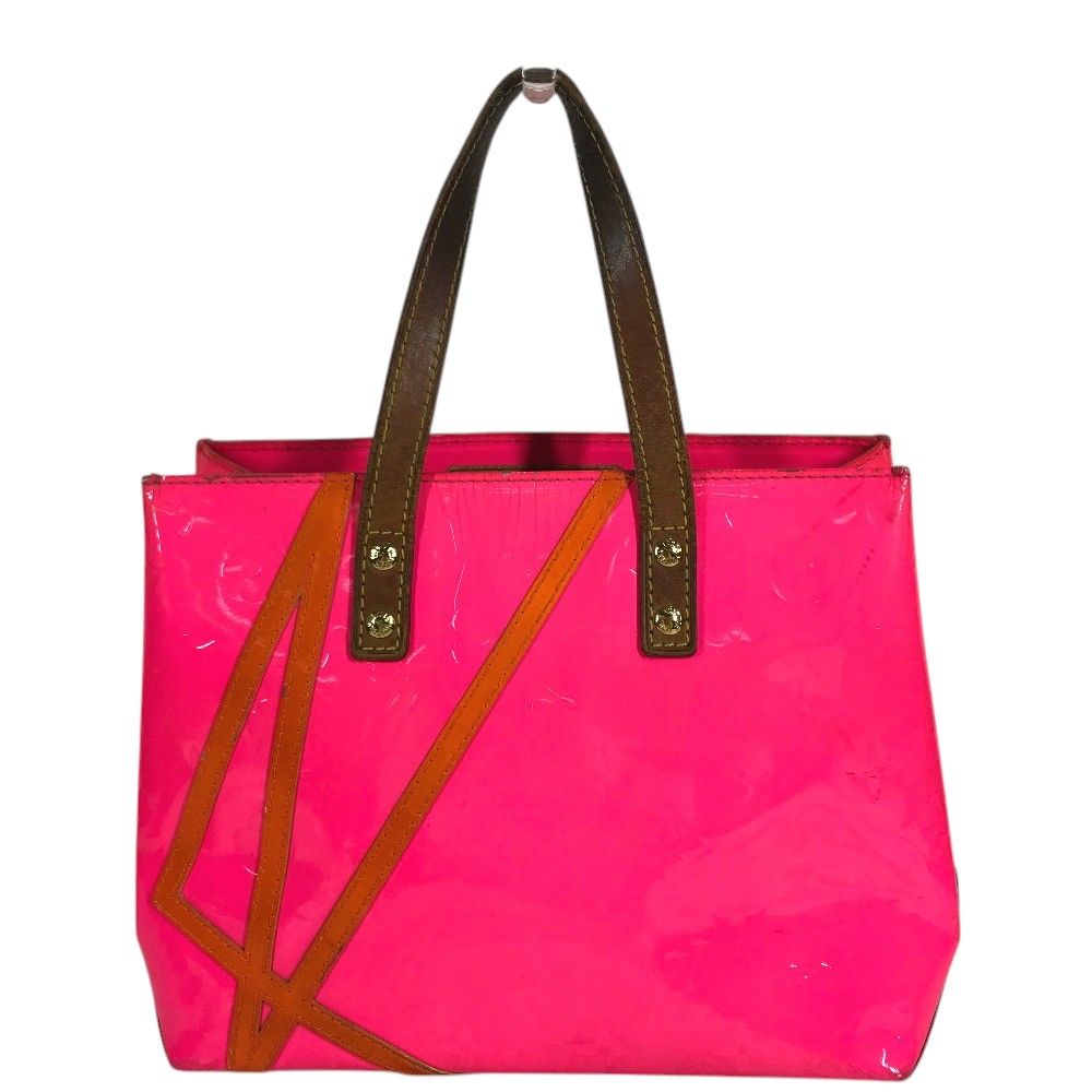 Louis Vuitton Handbag Reade PM Monogram Vernis Fluo Pink — view 2