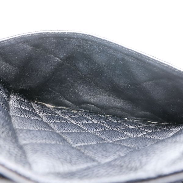 Chanel Reissue Tote Bag Black — view 6