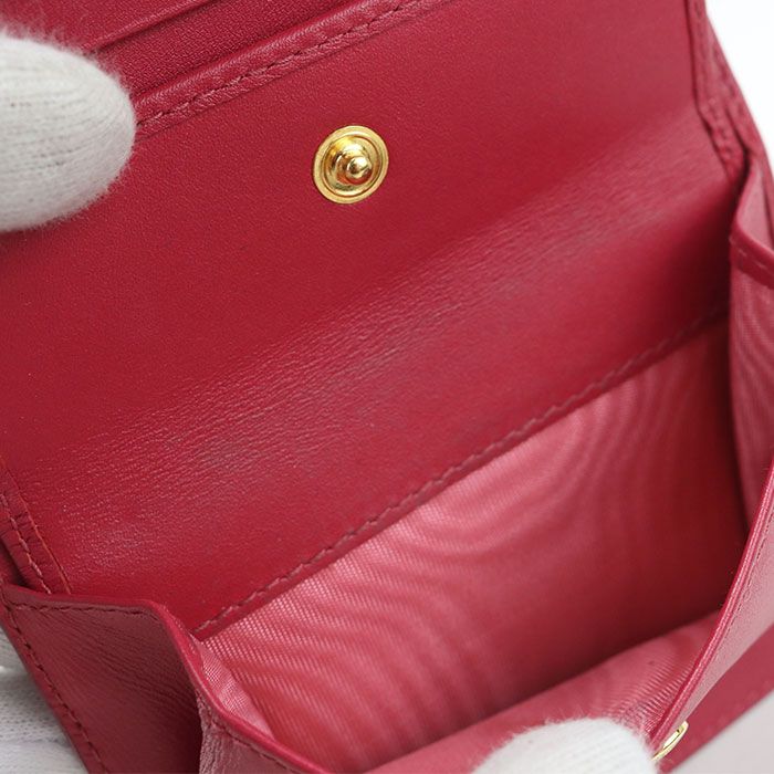 Prada Bifold Wallet Calfskin — view 7