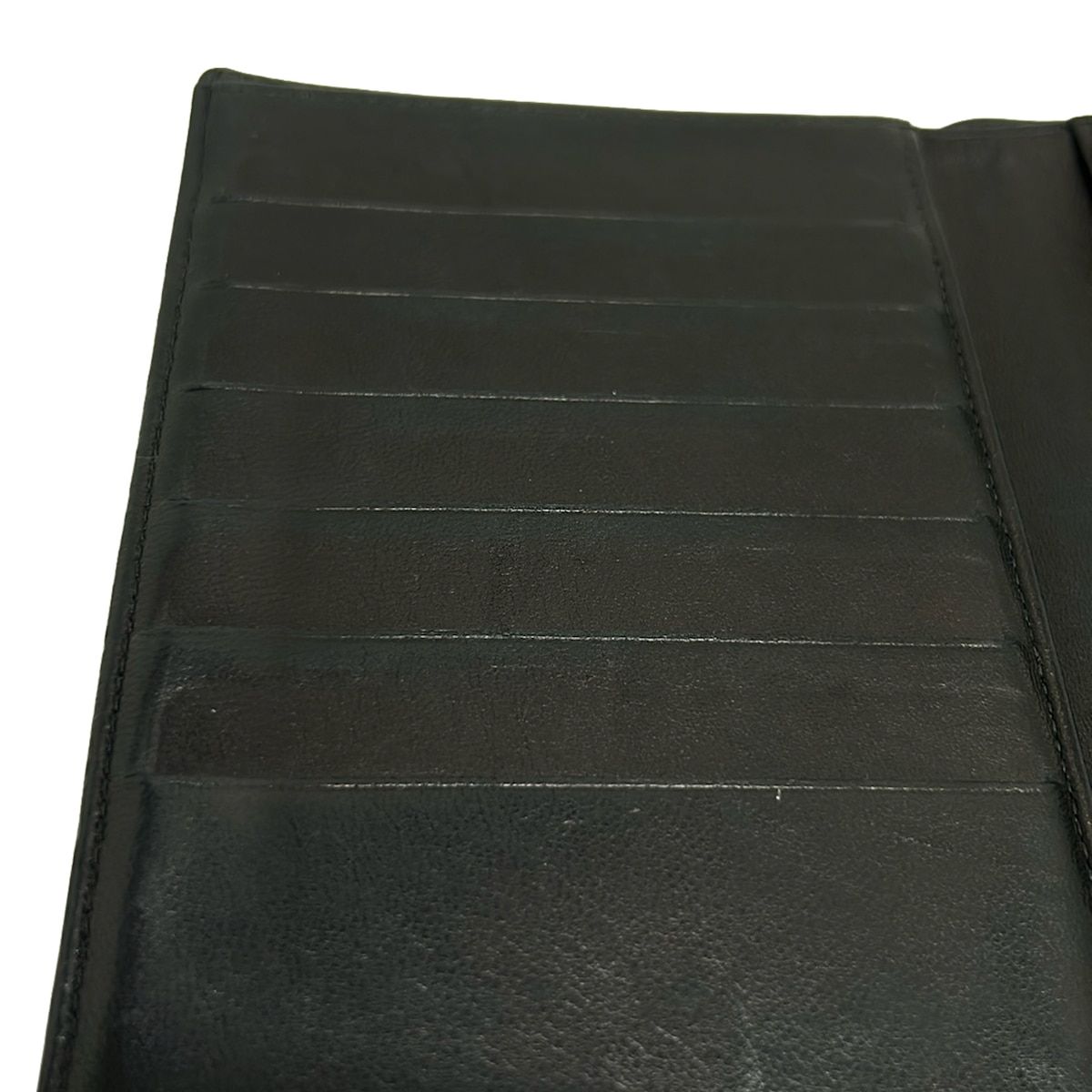 Chanel Wallet Black CC Logo Gold Kiss Lock — view 8