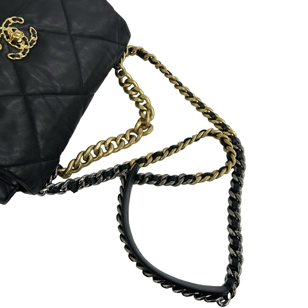 Chanel 19 CC Logo Lambskin Chain Shoulder Bag Black — view 4