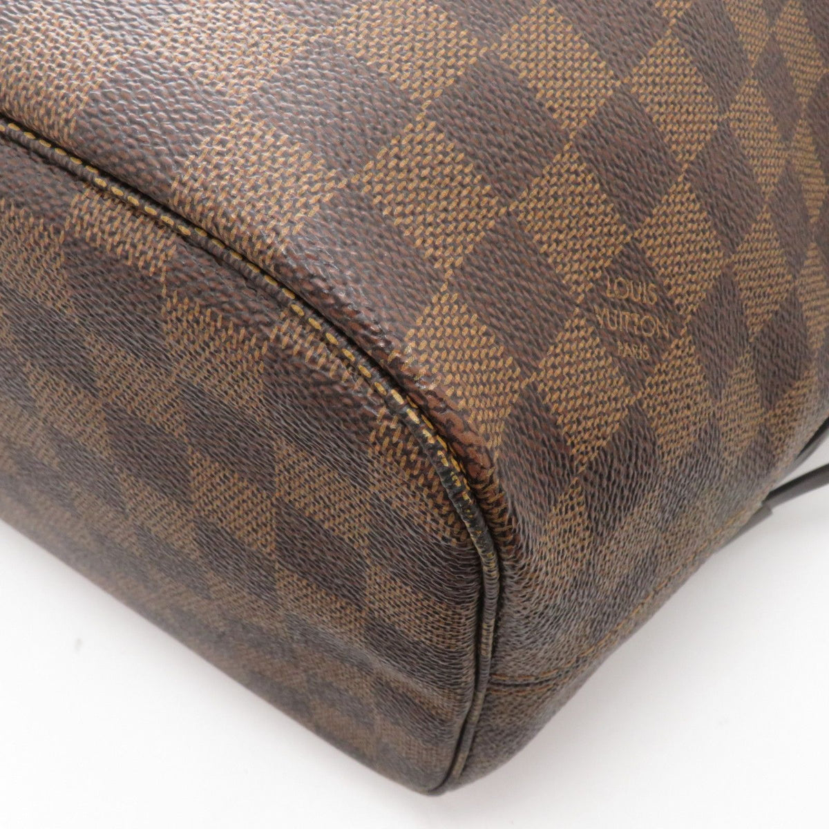 Louis Vuitton Neverfull MM Damier Cerise Tote Bag Canvas — view 6