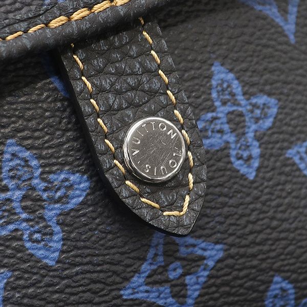 Louis Vuitton Shoulder Bag Christopher Wearable Wallet Leather Monogram Record — view 6