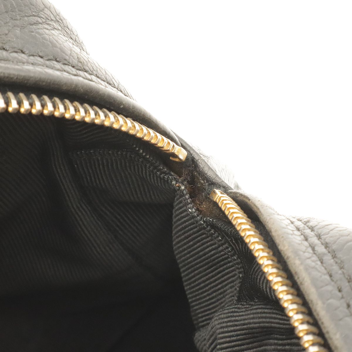 Chanel Triple CC Logo Tote Chain Shoulder Bag Caviar Leather Black Gold — view 7