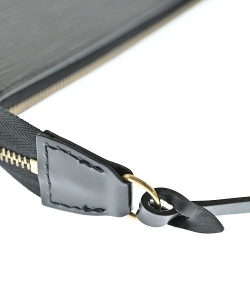 Louis Vuitton Epi Pochette Accessoires Shoulder Bag — view 7