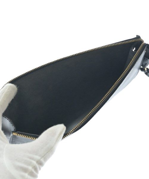 Louis Vuitton Epi Pochette Accessoires Shoulder Bag — view 4